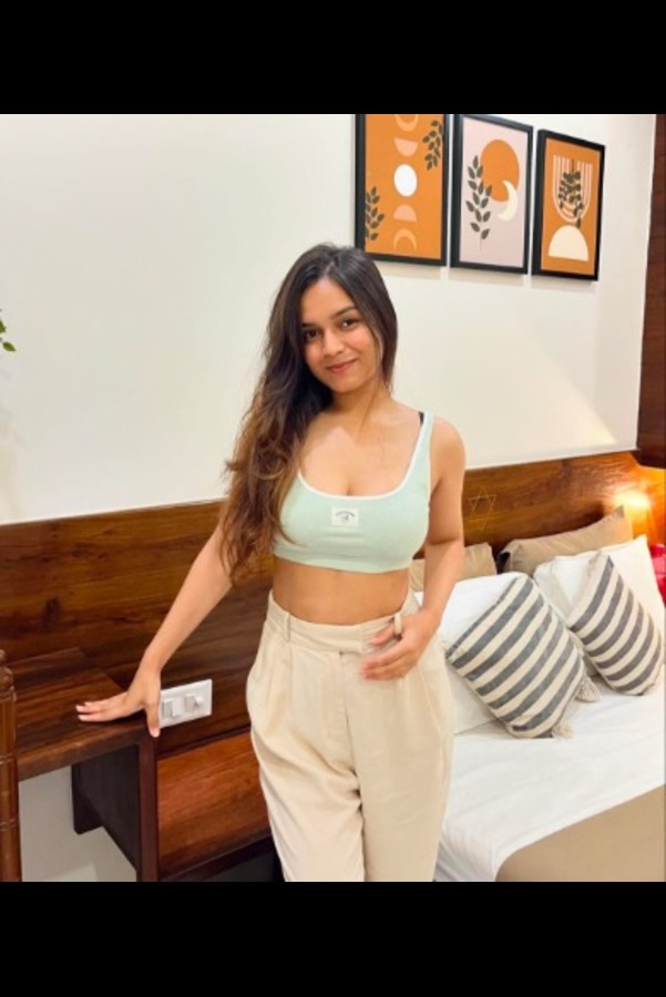  call girls Delhi Airport